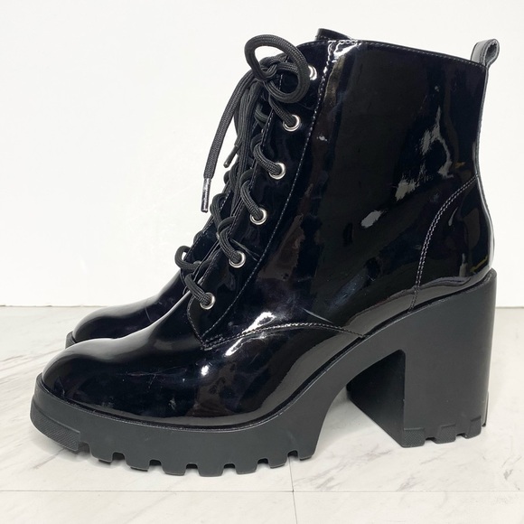 BP Masson Black Patent Heeled Lace Up Boot 8M - Picture 1 of 15